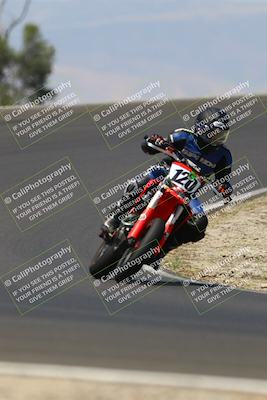 media/Jul-19-2025-TrackDaz (Sat) [[ff1509a44a]]/C Group/1140am (Turn 2)/